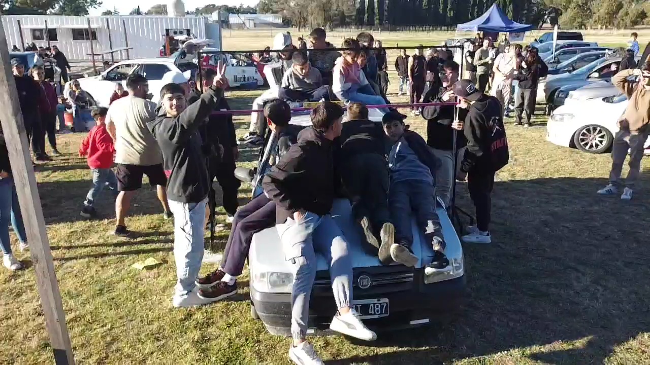 Pringles_low_cars 